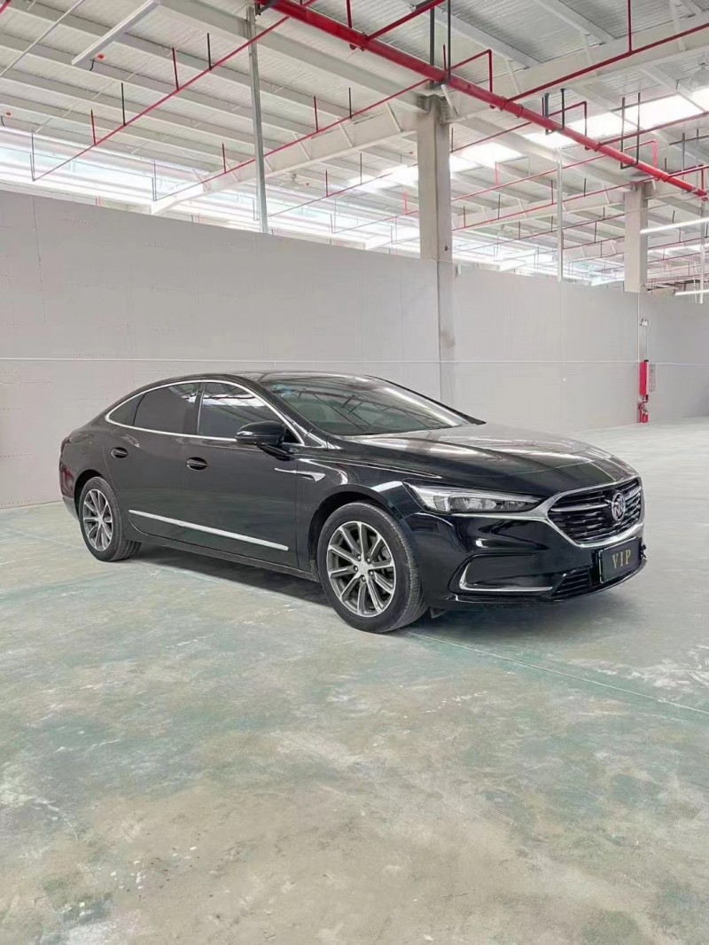 徐州20年别克君越2