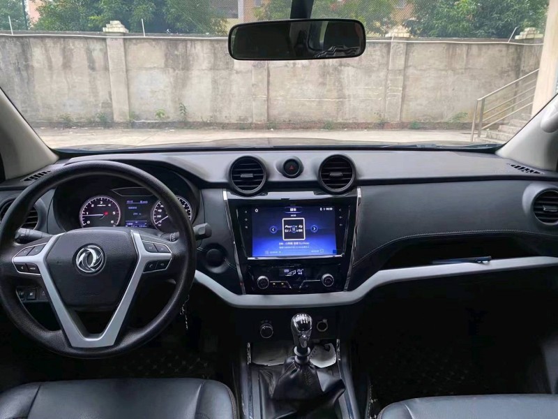 邯郸21年东风锐骐皮卡9