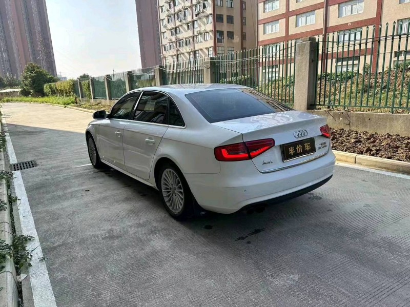 宜昌15年奧迪A4L8