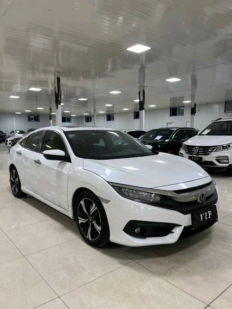 廊坊17年本田思域2