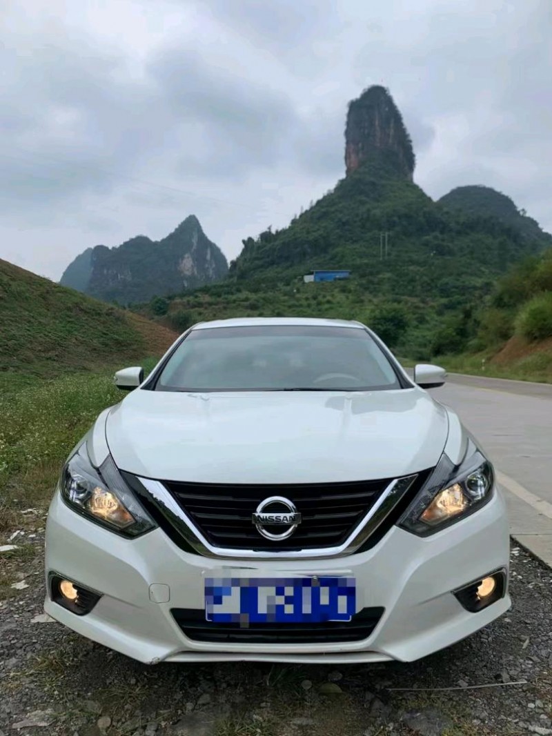 桂林18年日產天籟1