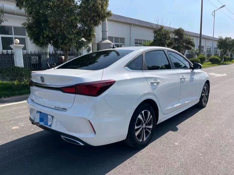 盐城22年长安汽车逸动5