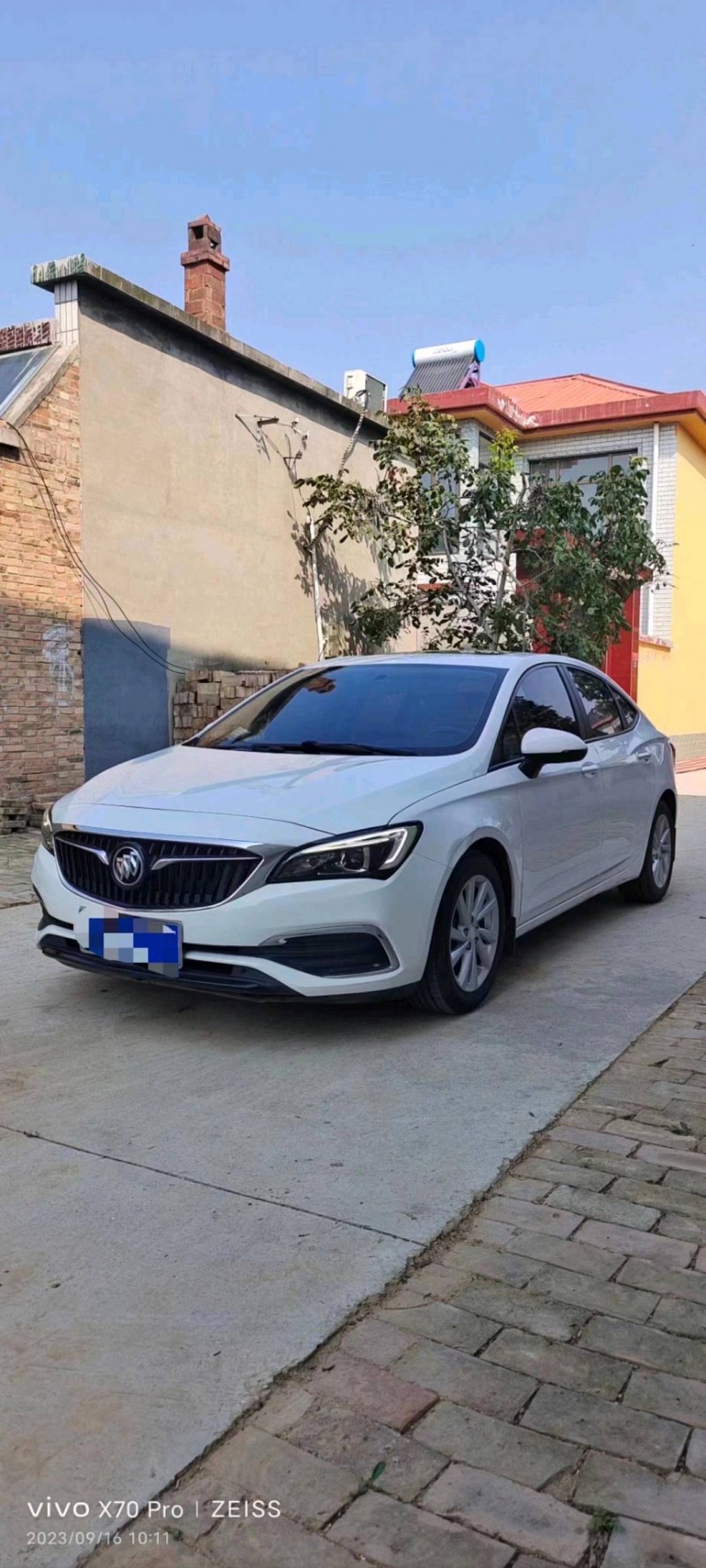 邢台17年别克威朗3