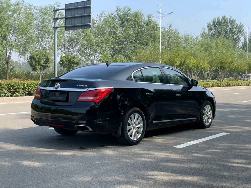 枣庄14年别克君越8