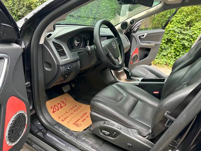 徐州16年沃尔沃XC604