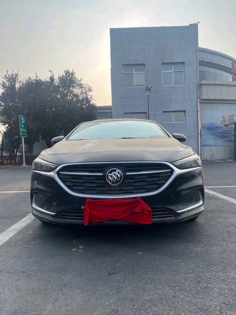 邢台21年别克君越1