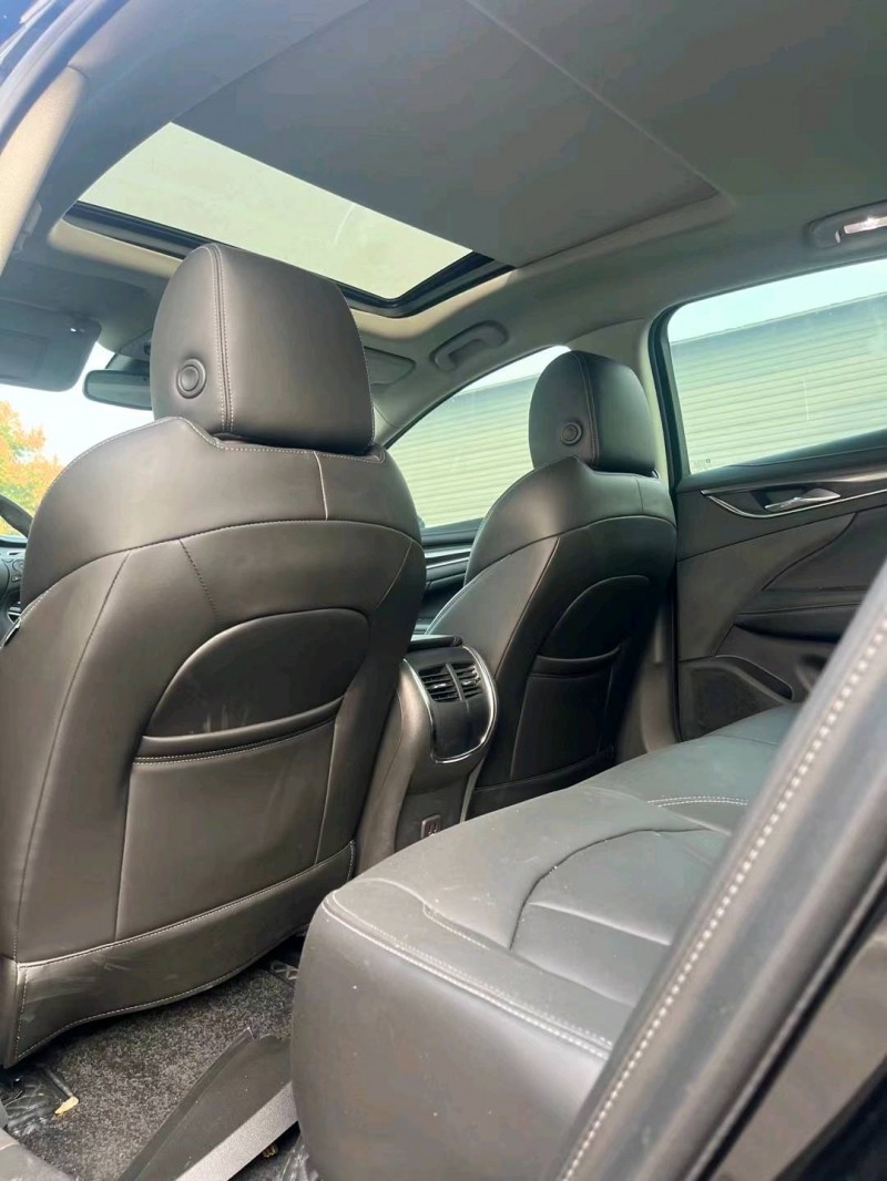 邢台21年别克君越6