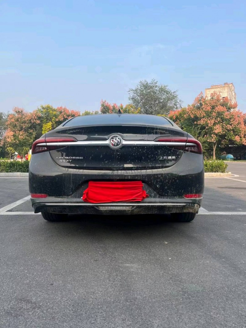 邢台21年别克君越9