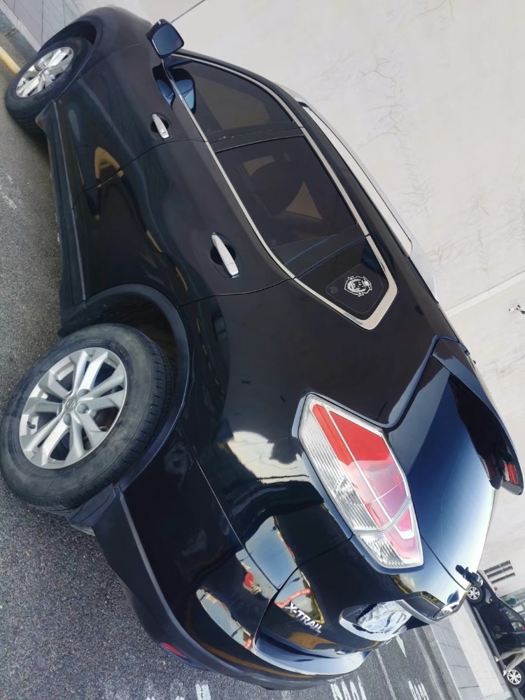 營口14年日產奇駿8