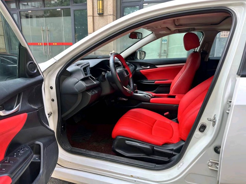 东莞18年本田思域5