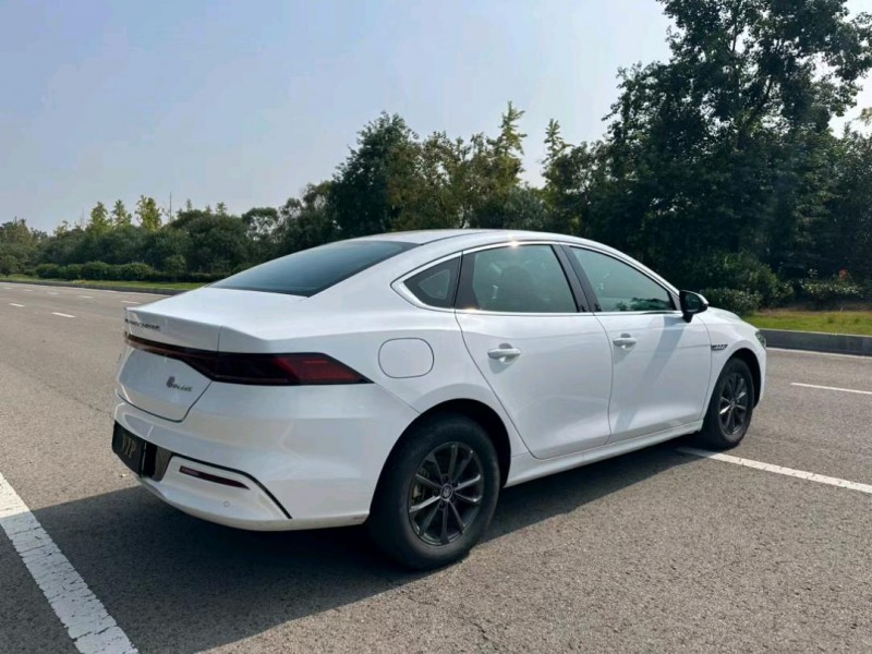 盐城23年比亚迪秦7