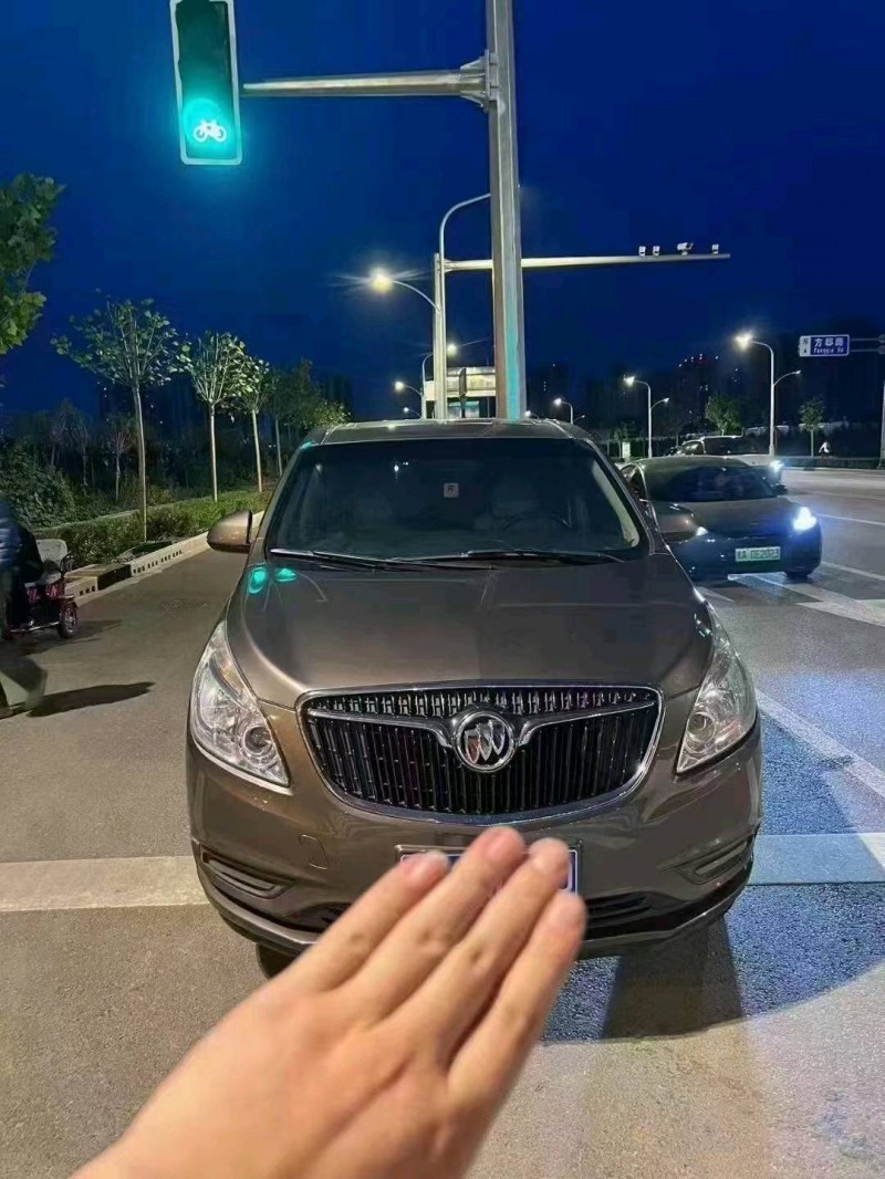 石家庄18年别克GL81