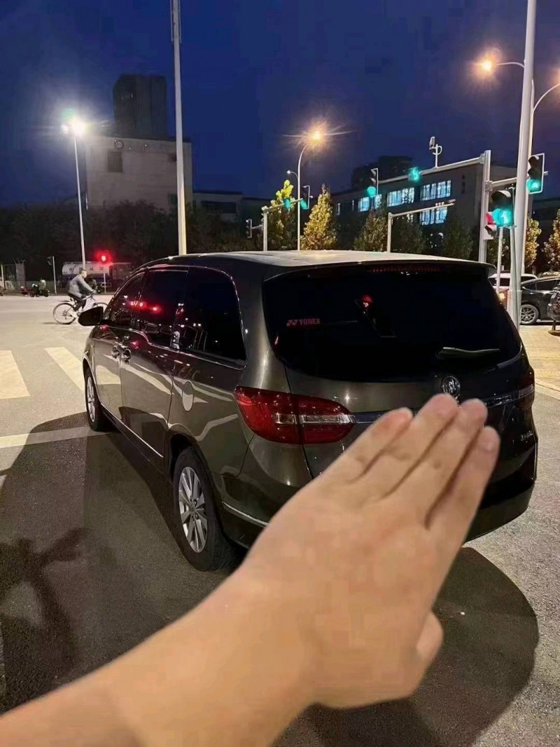 石家庄18年别克GL85