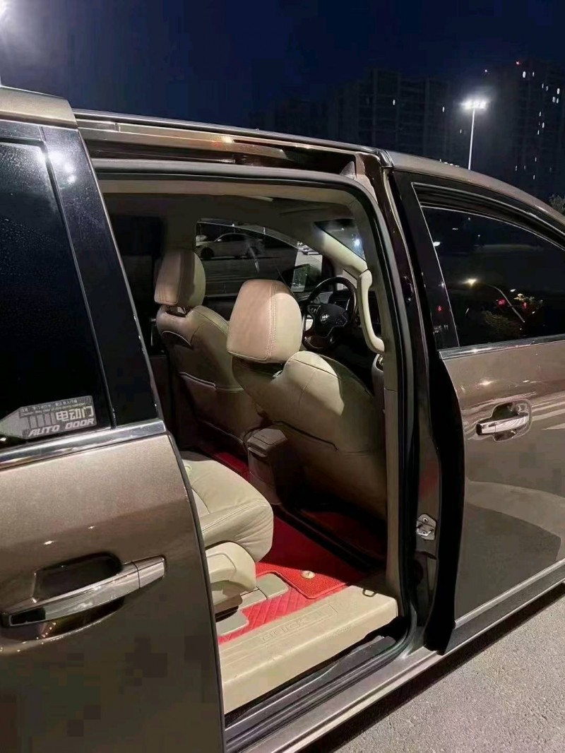 石家庄18年别克GL86