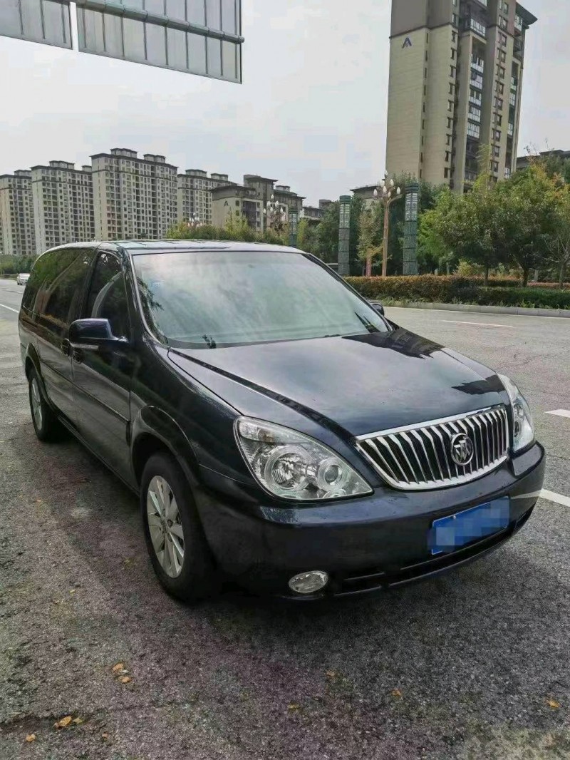 邵阳17年别克GL83