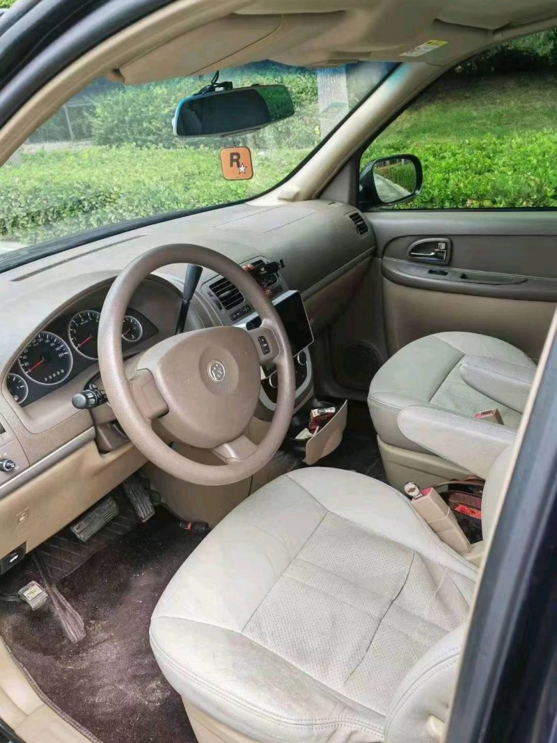 邵阳17年别克GL84