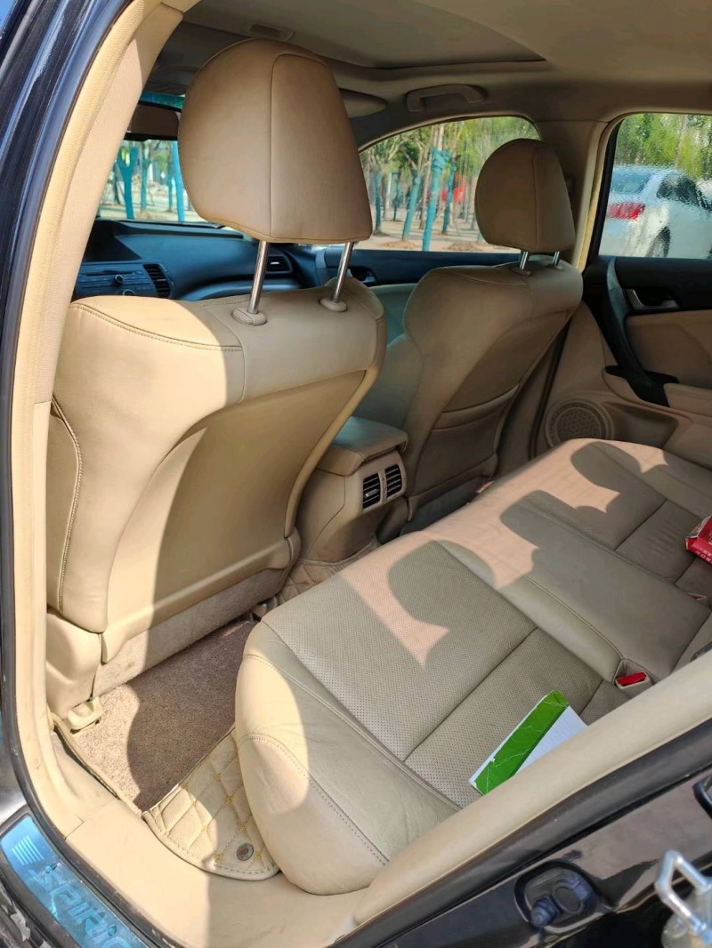 武汉13年本田思铂睿9