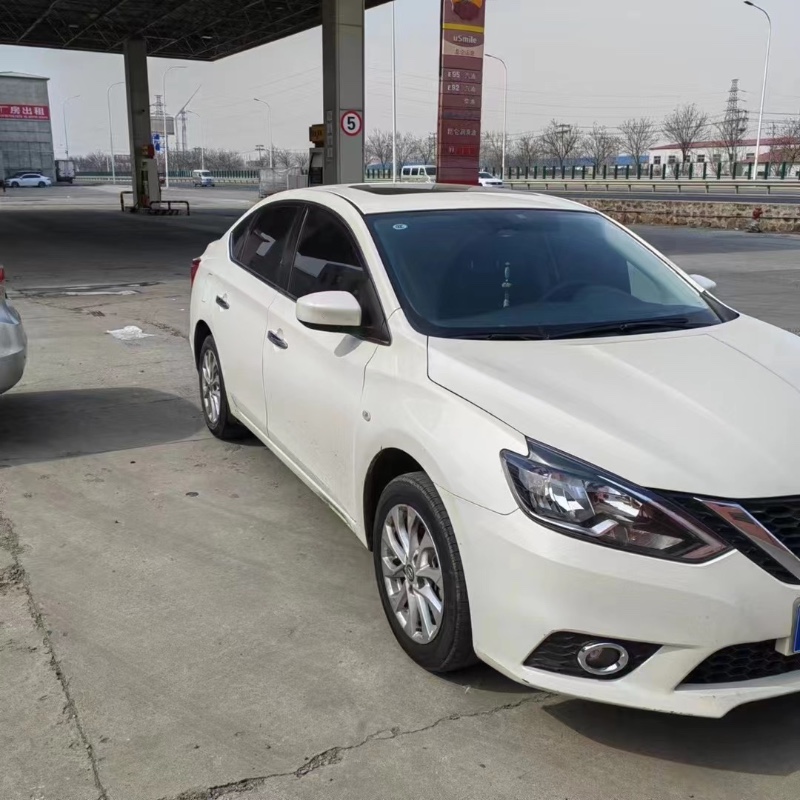 天津21年日產軒逸8