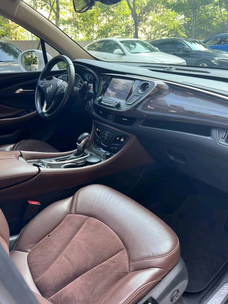 珠海18年别克昂科威8