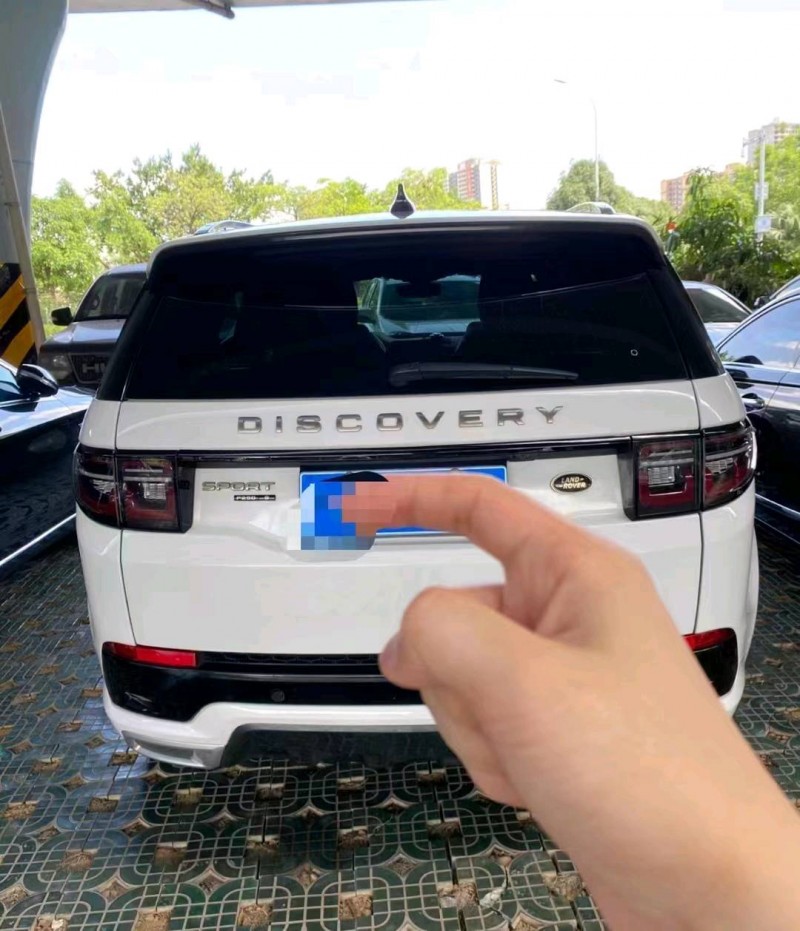 珠海20年路虎发现4