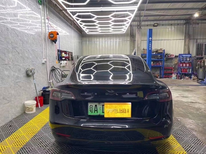 珠海20年特斯拉MODEL 38