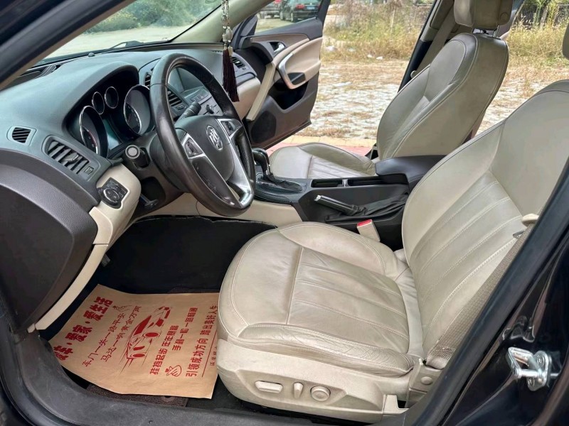 徐州13年别克君威6