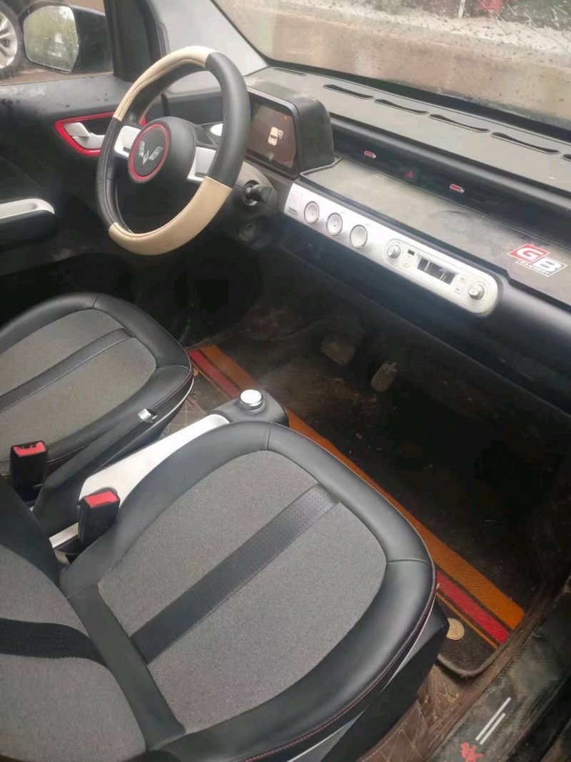 汕頭23年五菱汽車宏光MINI EV4