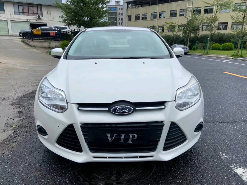 广州15年福特福克斯1