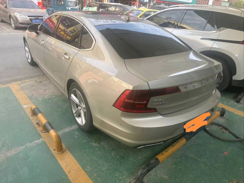 鄭州17年沃爾沃S902