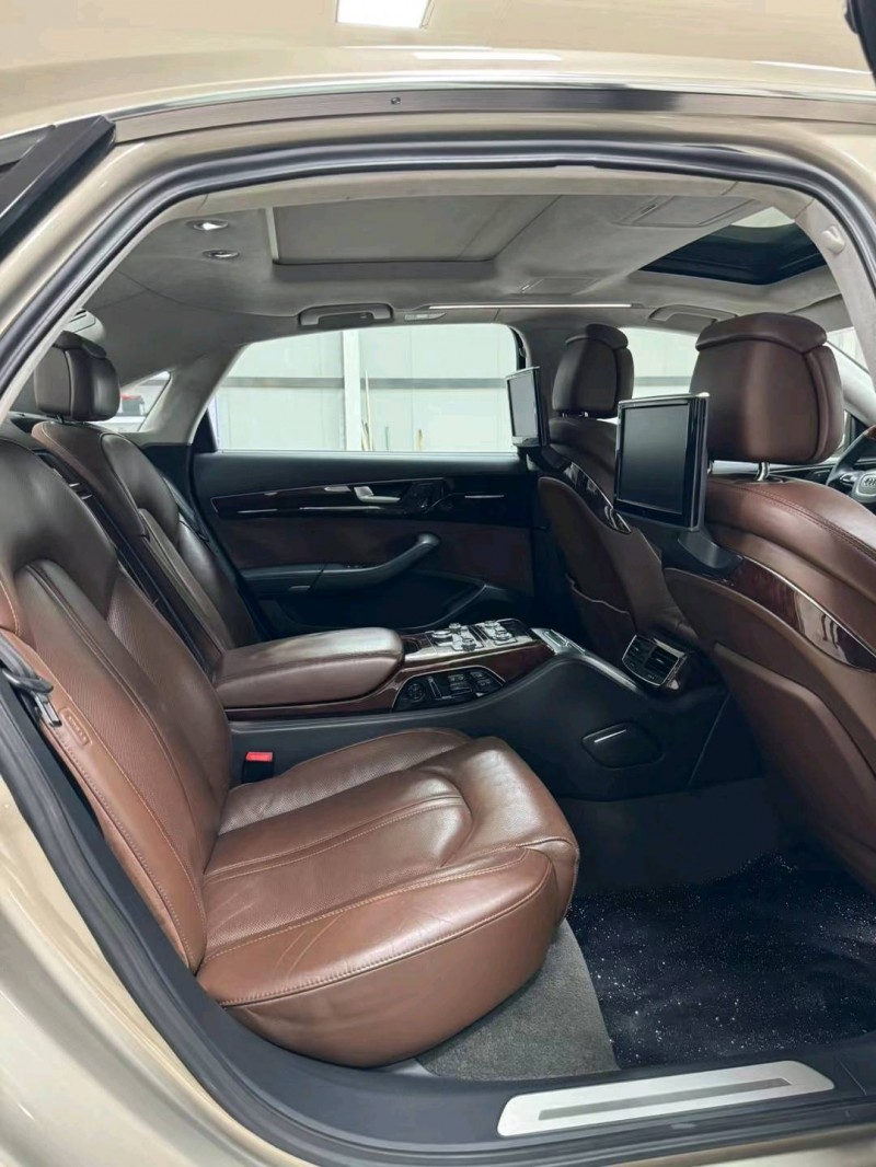 廊坊11年奥迪A8L6