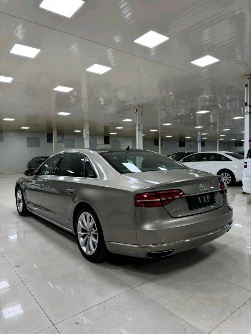 廊坊11年奥迪A8L8