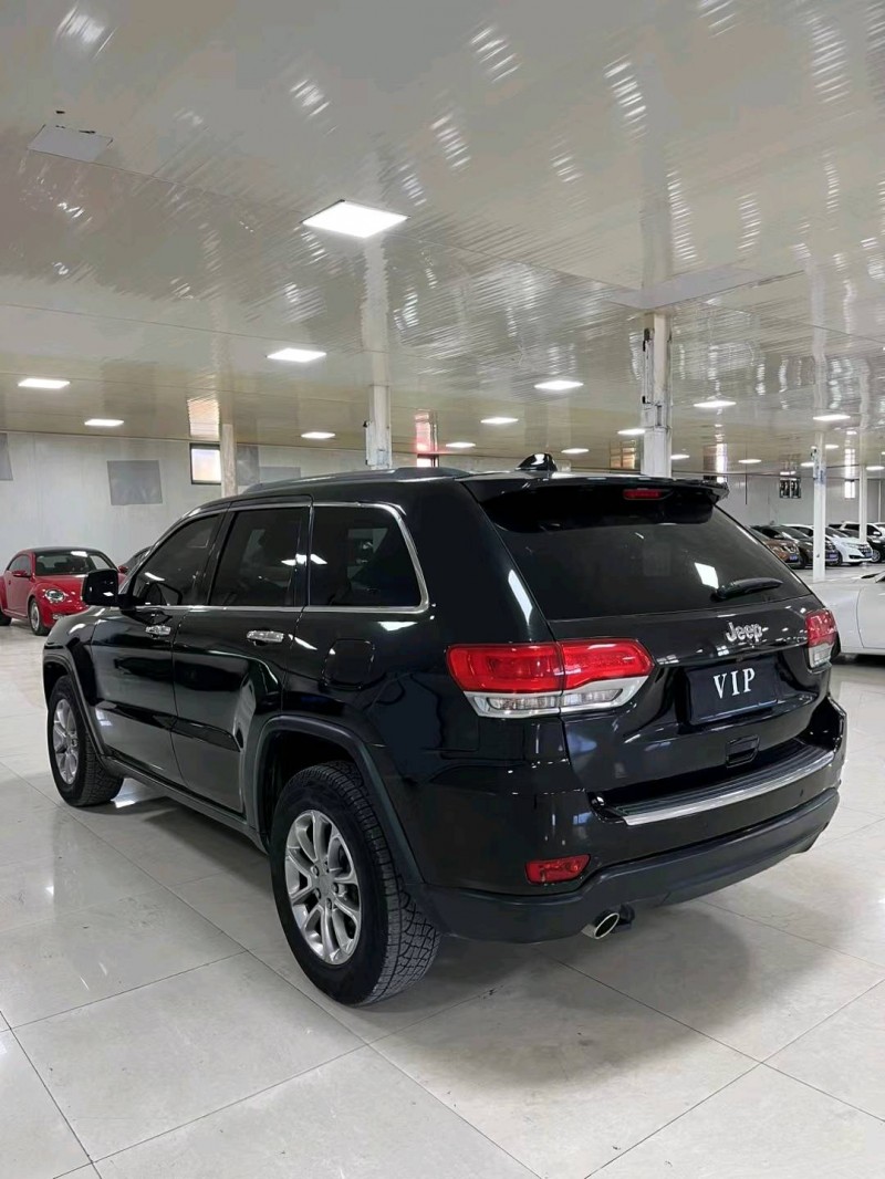 廊坊16年Jeep大切诺基6