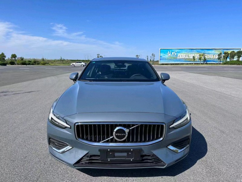 盐城23年沃尔沃S60L1