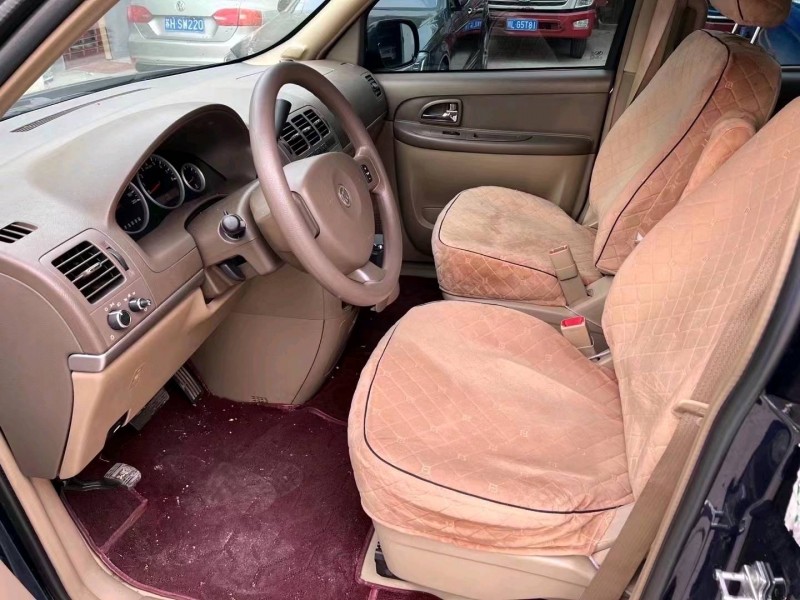 济宁14年别克GL84