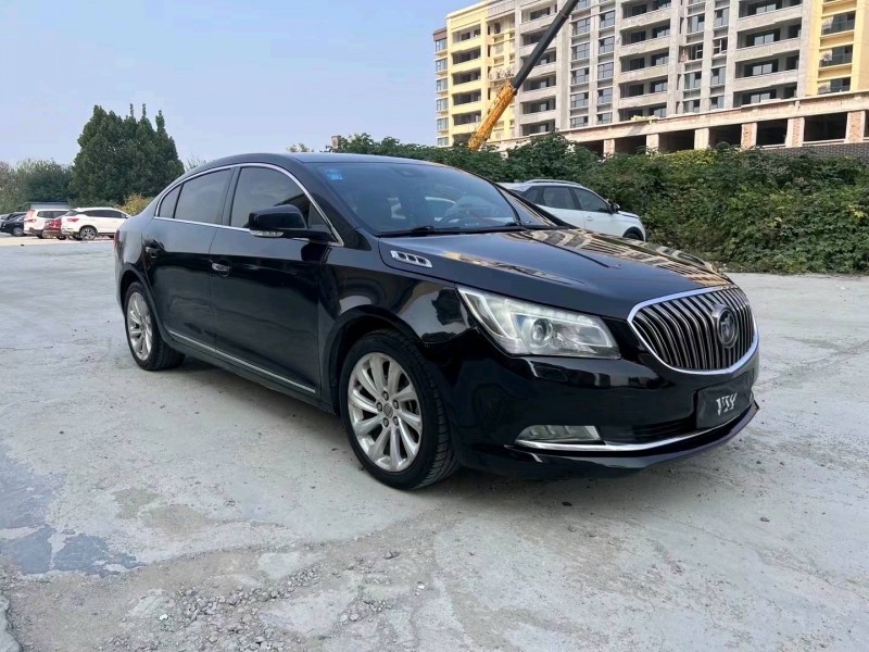 济宁14年别克君越2