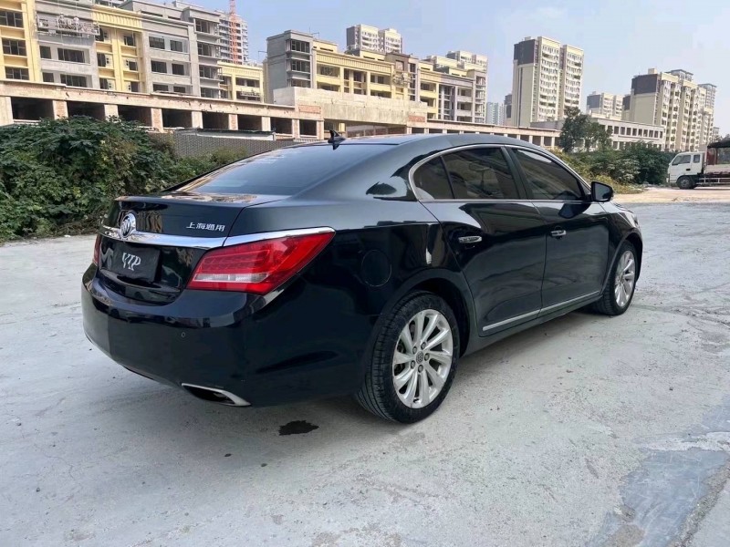 济宁14年别克君越7