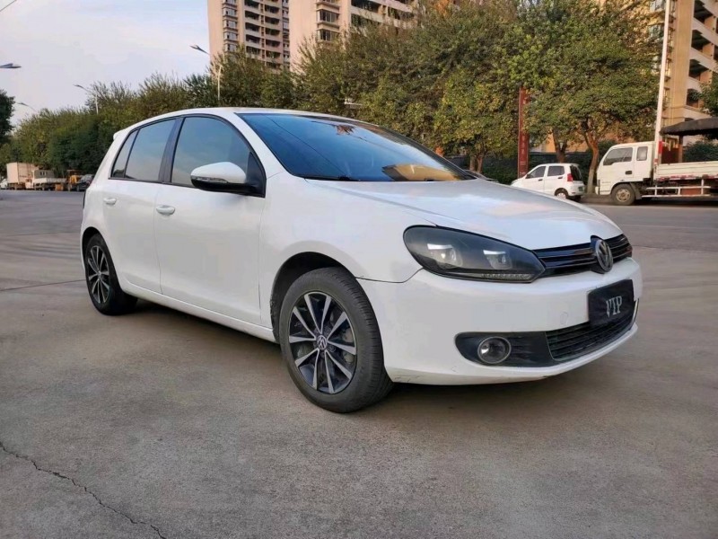 济宁12年大众高尔夫2