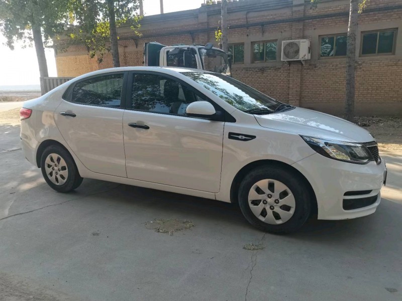 保定18年起亚K22