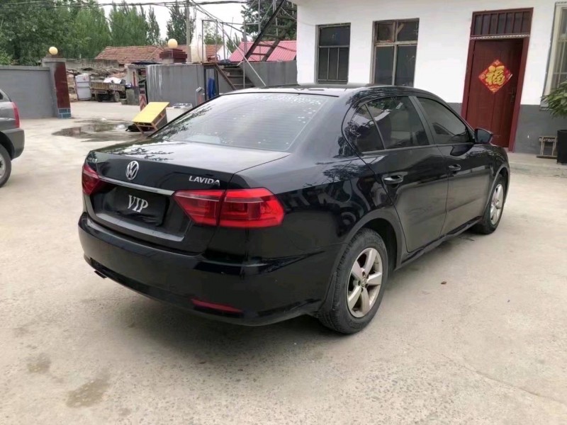 济宁18年大众朗逸7