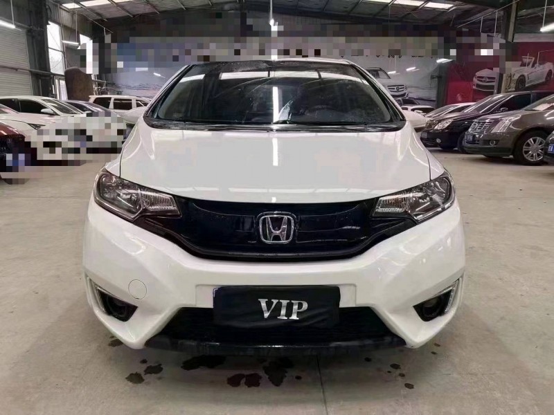 济宁15年本田飞度1