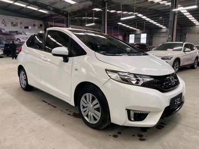 济宁15年本田飞度2