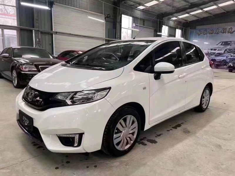 济宁15年本田飞度3
