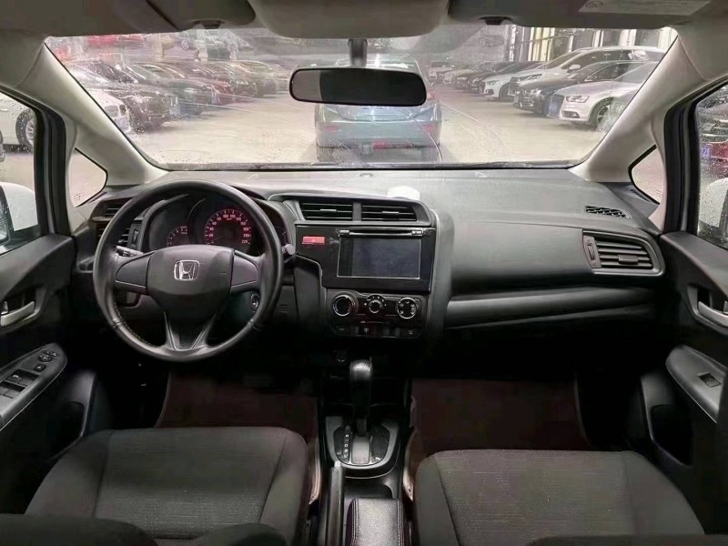 济宁15年本田飞度4