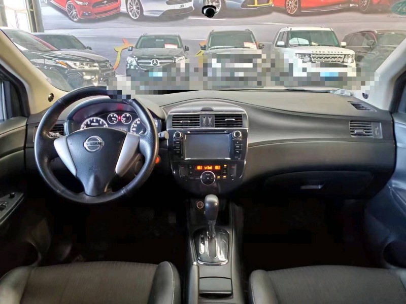 济宁14年日产骐达4