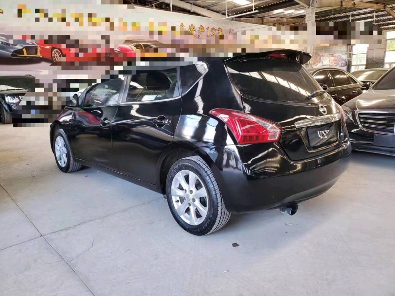 济宁14年日产骐达7