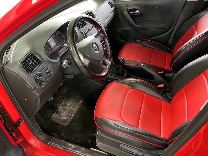 济宁18年大众polo5