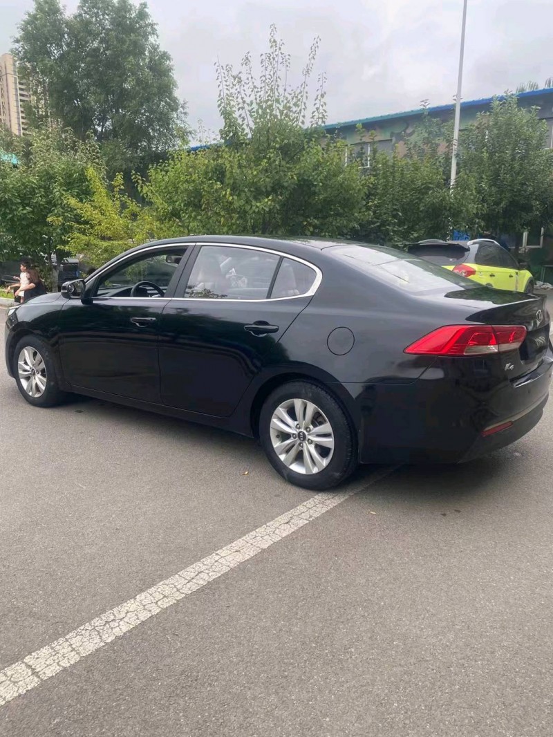 沈阳14年起亚K47