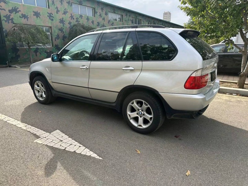 沈阳08年宝马X57