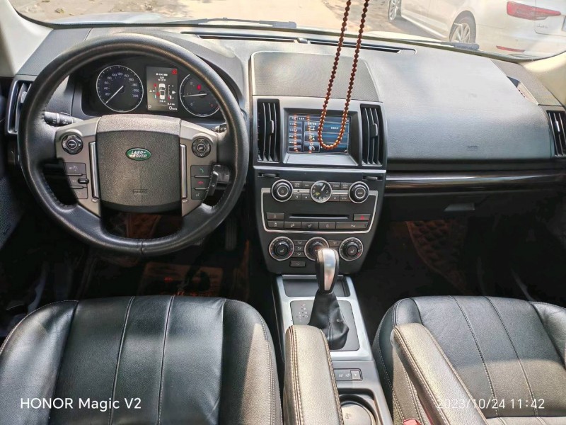 保定14年路虎神行者4