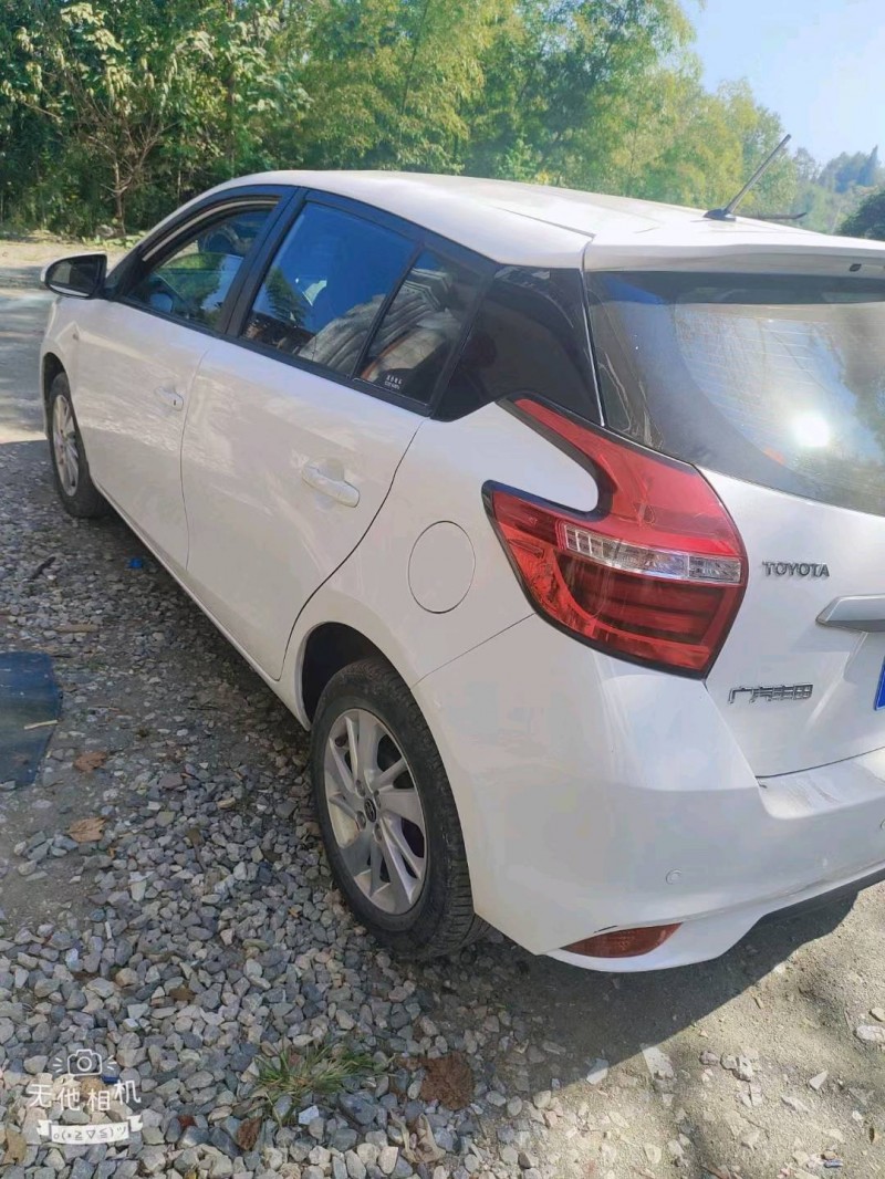 婁底17年豐田YARiS L 致炫5
